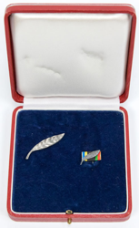 727973-2