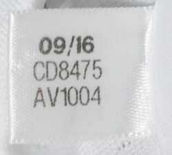 805583-8
