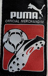 match worn football shirt Austria 1998 - Original match-worn Austria player shirt, number 9, belonging to Toni Polster. Worn during an international match in 1998. Status: ABB. Short-sleeve shirt; Size XL; Sewn-on federation crest; heat-applied Puma manufacturer logo; heat-applied player number; 100% Polyester; Made in Germany. --Comes from an ÖFB employee. Condition: A - Bild 8