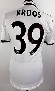 München,FC Bayern  - Trikot 2013  | Original match worn FC Bayern  Spielertrikot mit der Nummer 39 von Toni Kroos. Getragen in einem Championsleague-Spiel in der Saison.2013/2014 .Status ABB. - Bild 3