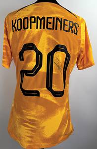 Niederlande - Trikot 2023  | Original match worn Niederlande Spielertrikot mit der Nummer 20 von Teun Koopmeiners. Getragen im EM-2024-Qualifikationsspiel gegen Irland am 18.11.2023 In Amsterdam.Trikot wurde von ihm signiert..Status AAC. - Bild 3