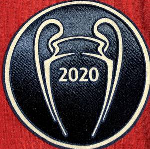 München, FC Bayern - Trikot 2020  | Original match worn FC Bayern Spielertrikot mit der Nummer 19 von Alphonso Davies. Getragen in einem Championsleague in der Saison.2020/2021 .Status ABB. - Bild 7