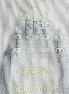 match worn football shirt DFB 200 - Original match-worn DFB player shirt, number 20, belonging to Lukas Podolski. Worn during the warm-up match against FSV Luckenwalde on May 16, 2006. What makes this shirt particularly special is the fact that the sponsor at the time—"Mercedes-Benz"—was also printed onto the shirt. Status: AAB. Short-sleeved jersey; Size XL; Embroidered club crest; Embroidered Adidas manufacturer logo; Rubberized sponsor print, player number, and player name; 100% Polyester; Made in China. Condition: A - Bild 4