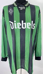 Mönchengladbach,Borussia - Trikot 1997  | Original match worn Borussia Mönchengladbach Spielertrikot mit der Nummer 16.Getragen in einem Bundesligaspiel von Dirk Wolf in der Saison 1996/1997. Status:ABA. - Bild 2