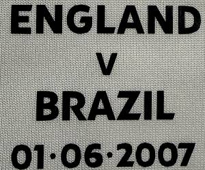  - Original match-issue England national team shirt with the number 7 worn by David Beckham. Prepared for the Wembley opening match against Brazil on June 1, 2007. ABC status: short-sleeved shirt; size L, with applied national team crest and manufacturer's logo, rubberized player name and number; rubberized Wembley patch and match logo; 100% polyester; Made in China. Condition: a - Bild 5