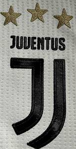  - Original match-worn Juventus Turin player jersey, number 7. Worn by Cristiano Ronaldo in a Serie A match during the 2019–2020 season. Status: ABC. Short-sleeve jersey; Size 7; Club crest and manufacturer logo applied in rubberized material; Sponsor, player name, and number applied in rubberized material; Serie A patch applied in rubberized material; 100% Polyester; Made in Vietnam. Condition: A - Bild 4
