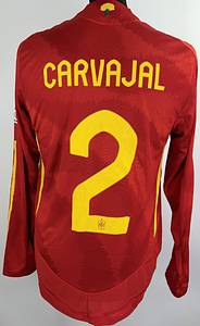  - Original match-issued Spain player shirt (No. 2) belonging to Daniel Carvajal, prepared for the European Championship match against Germany on July 5, 2024. Status: AAB. Long-sleeve shirt; Size M; Club crest and Adidas manufacturer logo applied; Player number and name applied in rubberized print; Match details applied in rubberized print; "European Champions" patch applied in flock print; Foundation patch applied in flock print; 100% Polyester; Made in Cambodia. The jersey comes from the collection of a DFB official who received it after the match. Condition: A - Bild 3