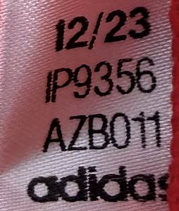  - Original match-issued Spain player shirt (No. 2) belonging to Daniel Carvajal, prepared for the European Championship match against Germany on July 5, 2024. Status: AAB. Long-sleeve shirt; Size M; Club crest and Adidas manufacturer logo applied; Player number and name applied in rubberized print; Match details applied in rubberized print; "European Champions" patch applied in flock print; Foundation patch applied in flock print; 100% Polyester; Made in Cambodia. The jersey comes from the collection of a DFB official who received it after the match. Condition: A - Bild 10