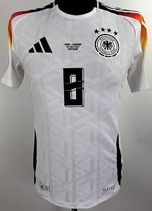 DFB - Trikot 2024 EM  | Original match issued DFB Spielertrikot mit der Nummer 8 von Toni Kroos. Vorbereitet für das Spiel gegen Spanien am 05.07.2024 in Stuttgart. Trikot stammt aus der Sammlung eines ehemaligen DFB-Mitarbeiters. Status:AAB. - Bild 9