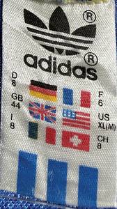 match issued football shirt sweden 1987 - Original match-issued Sweden shirt. From the match against Germany on October 14, 1987, prepared for Glenn Hysén, who wore short sleeves. The shirt was swapped after the match. This jersey originates from the collection of the German international Matthias Herget. Status: AAA. Long-sleeve shirt; Size 7/8 (L); Federation crest applied via wet-flock transfer; Manufacturer logo applied via rubber transfer; Back number applied via wet-flock transfer; 40% Cotton, 40% Polyester, 20% Viscose; Made in West Germany. Condition: A - Bild 6