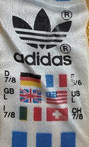  - Original match-worn Sweden shirt belonging to Rene Prytz. The jersey originates from the Four-Nations Tournament and was worn by Prytz during the match against Germany on March 31, 1988. Prytz scored during the penalty shootout. The shirt was swapped after the match. This jersey comes from the collection of the German international Matthias Herget. Status: AAA. Long-sleeve shirt; Size 7/8 (L); Federation crest applied via wet-flock transfer; Manufacturer logo applied via rubber print; Back number applied via wet-flock transfer; 40% Cotton, 40% Polyester, 20% Viscose; Made in West Germany. Condition: A - Bild 6