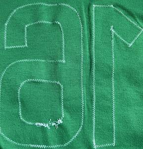  - Original match-worn player shirt of the B-National Team, featuring the number 16, from the 1967/1968 international season. Long-sleeved; manufactured by Umbro. Sourced from the collection of a former DFB (German Football Association) team bus driver. Status: ABA. shirt: Long-sleeved; Size M; Embroidered DFB logo; linen back number sewn on; minor signs of storage; shirt shows signs of match wear; 100% Cotton; Made in England; Condition: B. Condition: A - Bild 5