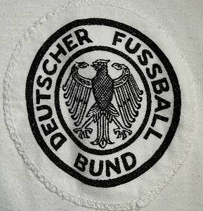 DFB - Trikot 1969  | Original match worn DFB Spielertrikot mit der Nummer 14 aus dem Länderspieljahr 1968/1969.Langarm, Hersteller Umbro. Kommt aus der Sammlung von  des ehemaligen DFB-Busfahrers; Status ABB. - Bild 3