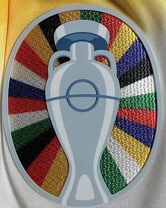 DFB - Trikot 2024 EM Musiala  | Original match issued DFB Spielertrikot mit der Nummer 10 von Jamal Musiala. Vorbereitet für das Spiel gegen Spanien am 05.07.2024 in Stuttgart.Trikot stammt aus der Sammlung eines ehemaligen DFB-Mitarbeiters. StatusAAB. - Bild 8