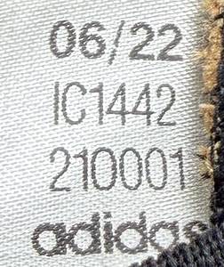DFB - Trikot 2022 WM  | Original match issued DFB Spielertrikot mit der Nummer 11 von Mario Götze. Vorbereitet für die WM 2022 in Qatar. Es handelt sich um ein komplettes Trikotset mit Hose und Stutzenstrümpfen.Die Auswärtsvariante kam nicht zum Einsatz bei der Weltmeistschaft, da Deutschland überraschend in der Vorrunde ausschied. Status:AAB. - Bild 7