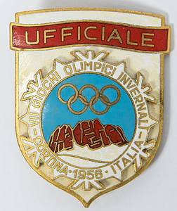 Olympic Games 1956 Cortina Participation badge - Official Olympic participant badge "Ufficiale - Cortina 1956", gilded bronze, multicolored enamels, 4,5x3,5 cm. Condition: A - Bild 2