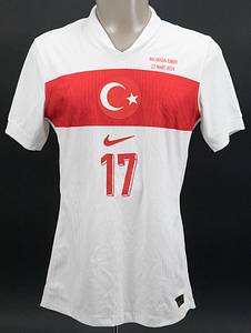 Türkei - Trikot 2024  | Match worn / issued shirt der Türkei mit der Nummer 17 getragen von Arda Güler in dem Freundschaftsspiel Ungarn v Türkei (1:0) am 23.3.2024. Mit match print "Macaristan - Türkiye 22 Maart 2024". Güler wurde in der 61.Minute eingewechselt. Status:AAB. - Bild 2