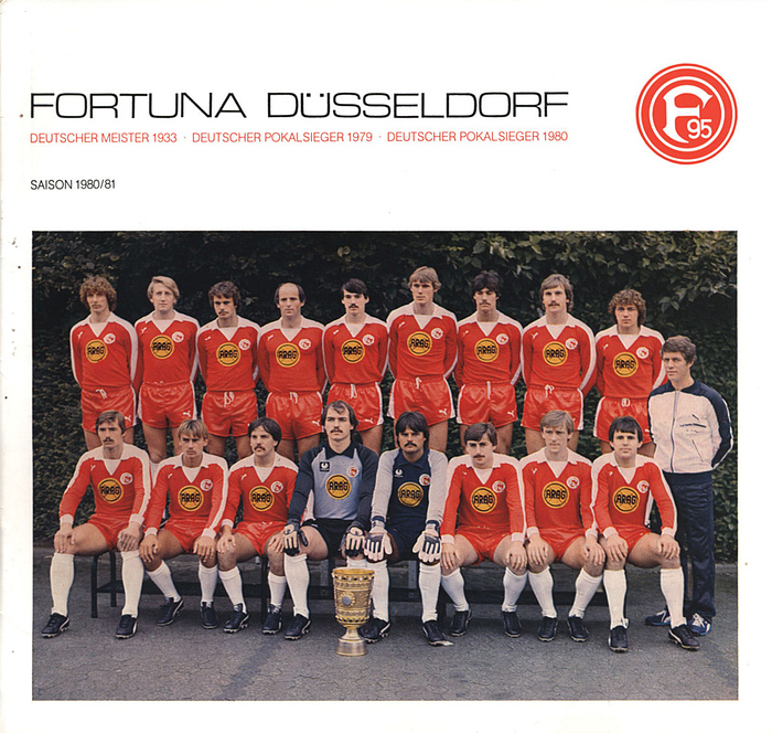 Sorry, no english description is available. ...  -  Condition: B.....Seltenes Saisonheft von Fortuna Düsseldorf mit Vorstellung des Kaders 1980/81