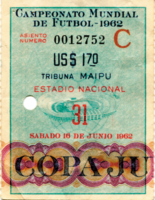  - Ticket World Cup 1962 Chile. 3rd Place match Chile vs Yougoslavia, 16th June 1962. 8,5x6,5cm. --punched Condition: B
