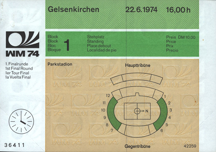 Eintrittskarte WM1974  | 1. Finalrunde: Brasilien v Zaire ((3:0) in Gelsenkirchen am 22. Juni 1974, 15x10,5 cm. Unbenutztes Ticket