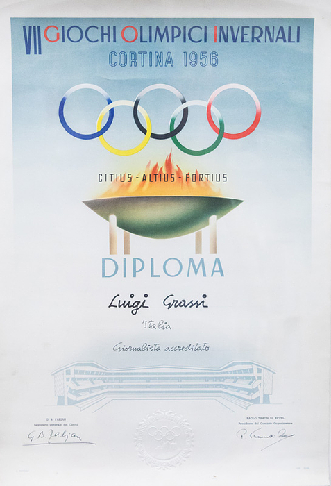  - Original certificate: "VII Giochi Olimpici Invernali Cortina 1956. DIPLOMA Luigi Grassi Italia." Participant's diploma issued to the Italian journalist Grassi. 48.5 x 33 cm. Condition: A-