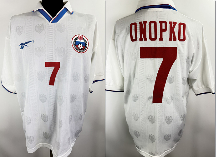 Russland - Trikot 1996  | Original match issued Russland Spielertrikot von Wiktor Saweljewitsch Onopko, vorbereitet für ein Länderspiel im Jahr 1996. Aus der Sammlung  eines Fussballfunktionärs aus UDSSR/Russland. Status ABA