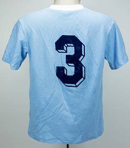  - Original match-worn Uruguay player shirt, number 3. Worn by Eduardo Acevedo during the 1986 World Cup match against Germany on June 4, 1986. This jersey was obtained via a shirt swap with German international and 1990 World Cup champion Rudi Völler. The jersey comes from the personal circle of Rudi Völler’s family. Status: AAA. --Short-sleeved jersey; size M-L; manufacturer "Le Coq Sportif" (flocked); federation emblem (stitched on); number on the back (flocked); 53% cotton, 47% polypropylene; made in France. Condition: A- - Bild 2