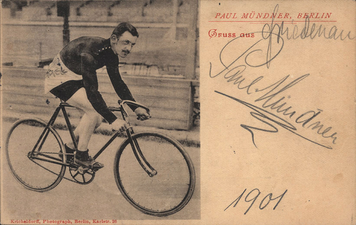 (1872–1934) Black-and-white postcard with Paul Mündner’s (GER) original signature. 1896 European Vice Champion in the stayer race; 1895 German Champion. Card mailed August 15, 1901, 14x9 cm. Condition: C
