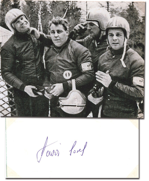 Nairz, Josef  | (1936) Original Blankosignatur von Josef Nairz (AUT). Silbermedaille im Viererbob bei den Olympischen Spielen 1964, 10x5 cm