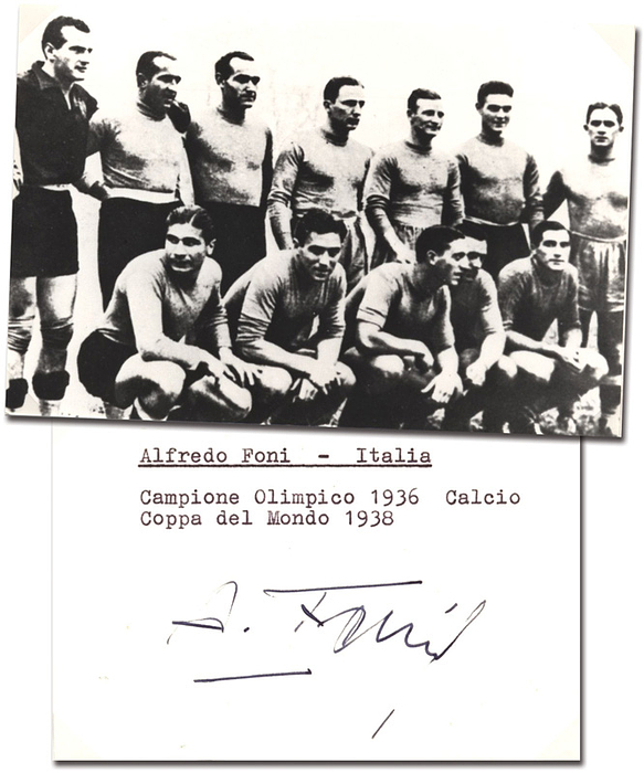 Foni, Alfredo Dr.  | (1911-1985) Karteikarte mit Originalsignatur von Dr. Alfredo Foni. Italienischer Fußballspieler und -trainer. Als Spieler Olympiasieger 1936 und FIFA - Weltmeister 1938 sowie Italienischer Meister 1934/35. 11x7,5 cm