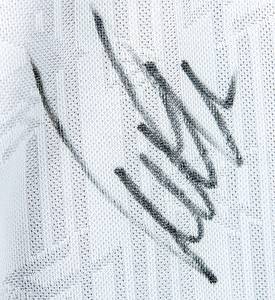  - UEFA Euro 1996 German Fanshirt Autographed: Original fanshop shirt DFB from the Football European Championship in England 1996 with 23 original signatures of German player who won the European Championship 1996. Adidas. Size XXL. --The consignor obtained all the signatures from the players personally!!! Condition: A - Bild 2