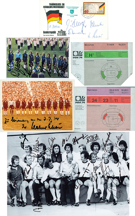 Weltmeister 1974  | Kleine Sammlung zum Fußball - Weltmeister 1974 Deutschland: 1) S/W-Mannschaftsreprofoto von Deutschland mit dem WM-Pokal und 15 original Signaturen. 30x20 cm. 2) Farbfoto vom Endspiel mit datierter original Signatur des DFB Trainers Helmut Schön, 18x12,45 m. 3) Farbreprofoto der DFB-Elf vor dem Endspiel am 7.7.1974 mit 11 original Signaturen der Spieler, 15x10 cm. 4) Briefumschalg "Trainigslager zur Fussballweltmeisterschaft 1974" mit 5 original Signaturen der Betreuer der deutschen Mannschafts, 16x9,5 cm. 5) Zwei original Eintrittskarten von der Fußball - Weltmeisterschaft 1974. 7.7. Endspiel Deutschland v Neiderlande und 26.6. DDR - Brasilien, je 13,5x10,5 cm