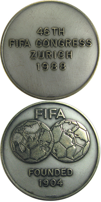 FIFA-Medaille 1988  | FIFA-Teilnehmermedaille "46th FIFA Congress Zürich 1988". Versilberte Bronze, 5 cm.