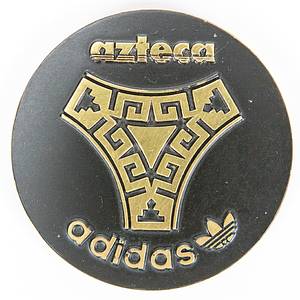  - Commemorative Medal from Adidas for the WC 1986 in Mexico. Bronze, gold plated. Inscriptions: front „Azteca Adidas“, rear „FIFA World Cup 1986 Mexico“. Presented to players, trainers and officials. Very rare! Size 6.3 cm. Condition: A - Bild 4