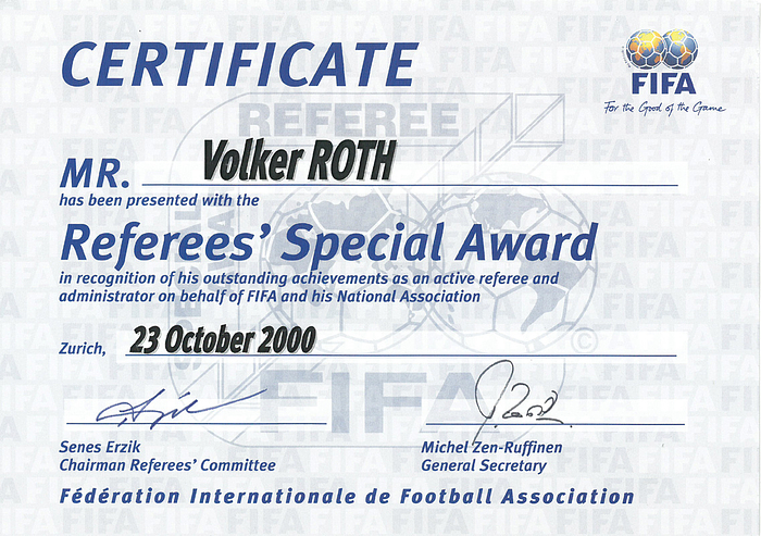 FIFA - Urkunde 2000  | Original FIFA - Urkunde für den "FIFA Referees´Special Award" für Volker am 23.10.2000, Karton, 30x21 cm