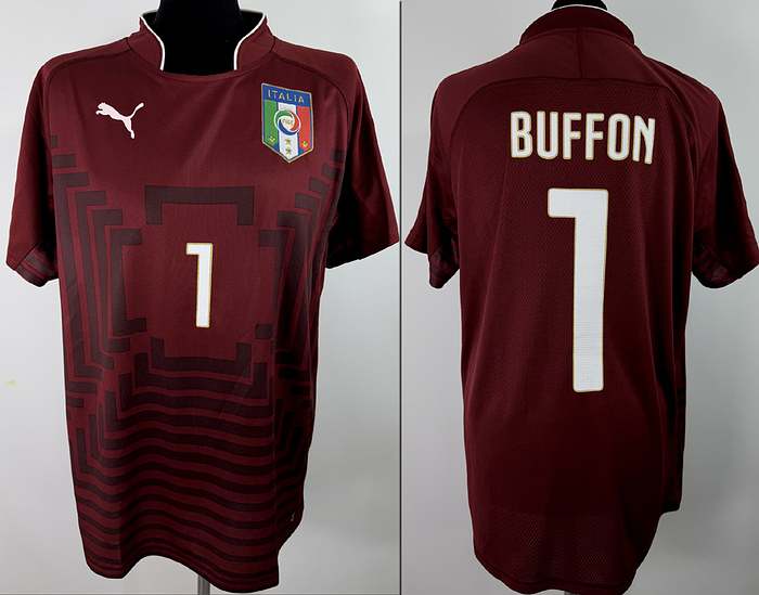 Italien - Trikot 2014 WM  | Original match issued Italien Spielertrikot mit der Nummer 1. Vorbereitet für Gianluigi Buffon für ein Spiel bei der Weltmeisterschaft 2014 in Brasilien. Status ABB