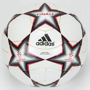 Adidas Spielball 2007  | Original Spielball Adidas "FINALE" aus dem ChampionsLeague -Spiel Bayern München v Real Madrid (2:1) am 7.3.2007 in München. Mit dem Aufrdruck "Official Match Ball".  Größe 5. Dieser Ball wurde in diesem Spiel eingesetzt. Status:AAA - Bild 3
