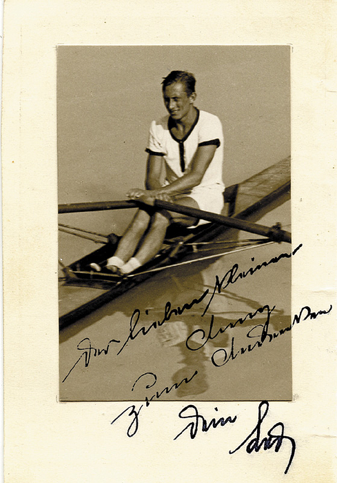 Sorry, no english description is available. ... Olympic Games 1928 Autograph rowing Austria -  Condition: A-.....Beleg kommt direkt von der Familie von Leo Losert.