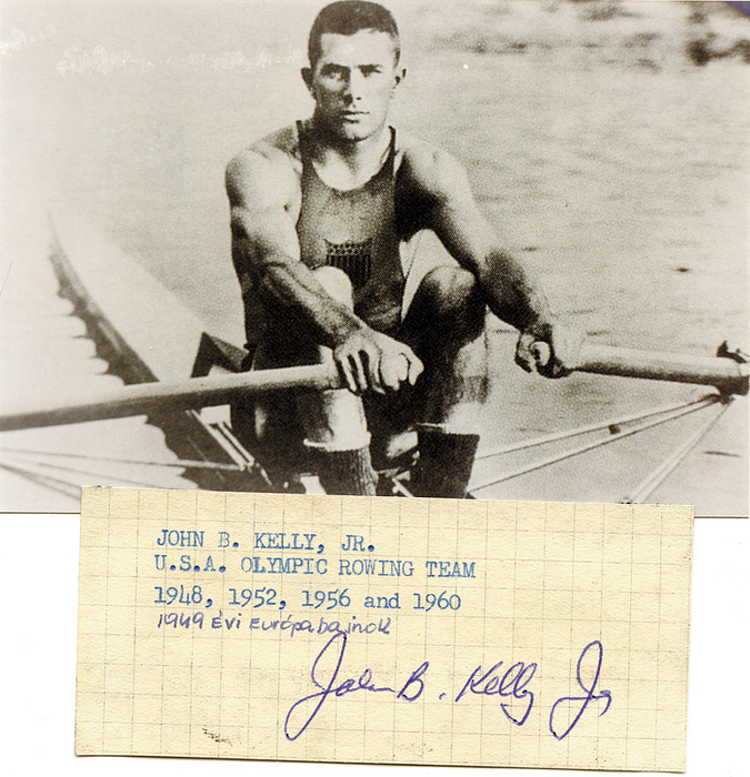 Sorry, no english description is available. ... Olympic Games 1956 Autograph Rowing USA -  Condition: B.....Dabei S/W-Reprofoto (13x9 cm).