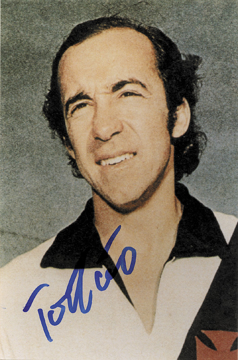 Autograph World Cup 1970 Brazil. Tostao - M/c repro photo signed by the Brazillian World Champion, very rare, size 10.5x15.5cm. --face-to-face autograph Condition: A