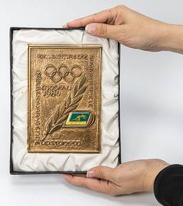 Olympic Games 1980 Plaque of honour GDR - Bild 2