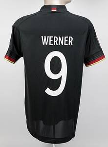 Original match worn Spielertrikot von Deutschland mit der Rückennummer 10. Getragen von Werner am 25.03.2021 im Qualifikationsspiel zur Fußball Weltmeisterschaft gegen Island. Deutschland - Island 3:0. Status:AAB. - Bild 3