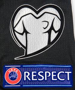 World Cup 2022 match worn football shirt Germany - Original match worn player shirt from Germany with number 10. Worn by Werner on March 25th, 2021 in the qualifying game for the World Cup against Iceland. Germany - Iceland 3:0. Status:AAB --short sleeve shirt; size 5; Rubberised association logo, 4 world champion stars and adidas logo; Rubberized player name and number on the back (front and back); Germany flag sewn on the back of the collar; with FIFA World Cup Qatar 2022 Qualifiers Patch and UEFA Respect Patch; adidas Heat.RDY. Comes from the collection of a DFB employee Condition: A - Bild 8