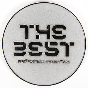 FIFA-Medaille 2023  | Offizielle Teilnehmermedaille "The Best FIFA Football Awards 2023", Edelstahl, teilweise schwarz emailliert,  6 cm. Im original Etui. - Bild 3