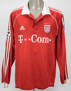 Original match worn / issued Spielertrikot vom FC Bayern  München mit der Nummer 20. Getragen von Hasan Salihamidzic in einem Spiel der UEFA-Champions League in der Saison 2005/2006. Salihamidzic ist 42-facher Nationalspieler von Bosnien Herzegowina ,Weltpokalsieger und Champions League-Sieger 2001. Status:ABC. - Bild 2