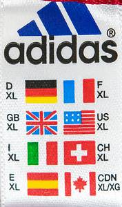 Original match worn Spielertrikot vom FC Bayern München mit der Rückennummer 24. Getragen von Ali Daei am 22.08.1998 im Spiel der Fußball Bundesliga gegen den MSV Duisburg. Bayern - Duisburg 3:1. Ali Daei ist 149-facher Nationalspieler vom Iran. Status:AAB. - Bild 8