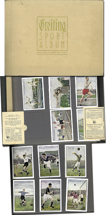 Sorry, no english description is available. ... Football Sticker album 1926 by Greiling - 32 Seiten, 26x21cm, Karton, Greiling, Lehnesahn 1926. Condition: B-.....Bilderserien-Sammelalbum. Mit 92 Fußballbildern. --Zahlreiche Bilder lose; alle Bilder nur an einem Punkt eingeklebt, deshalb leicht zu lösen.