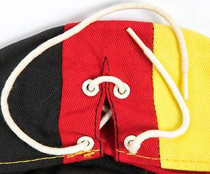 Mütze - Deutschland WM 1958  | Original Fankappe für deutsche Fans für die Fußball - Weltmeisterschaft 1958 in deutschen Farben. Mit einem aufgebnähten besticktem Logo des World Cup 1958. Größe 56. - Bild 4