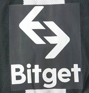 Original match worn / isseud Spielertrikot von Juventus Turin mit der Rückennummer 3. Getragen von Giorgio Chillini am 29.09.2021 im Spiel der UEFA Champions League gegen den FC Chelsea. Juve - Chelsea 1:0. Chillini ist Fußball Europameister 2021. Status:ABC. - Bild 7