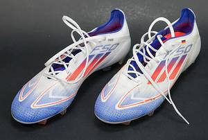 Wirtz - DFB - Schuhe 2024 EM  | Original match worn Spielerschuhe adidas F50. Getragen von Florian Wirtz in diversen Spielen für die Deutsche Fußball Nationalmannschaft bei der Europameisterschaft 2024. Mit Spielspuren. Status:ABA. - Bild 2